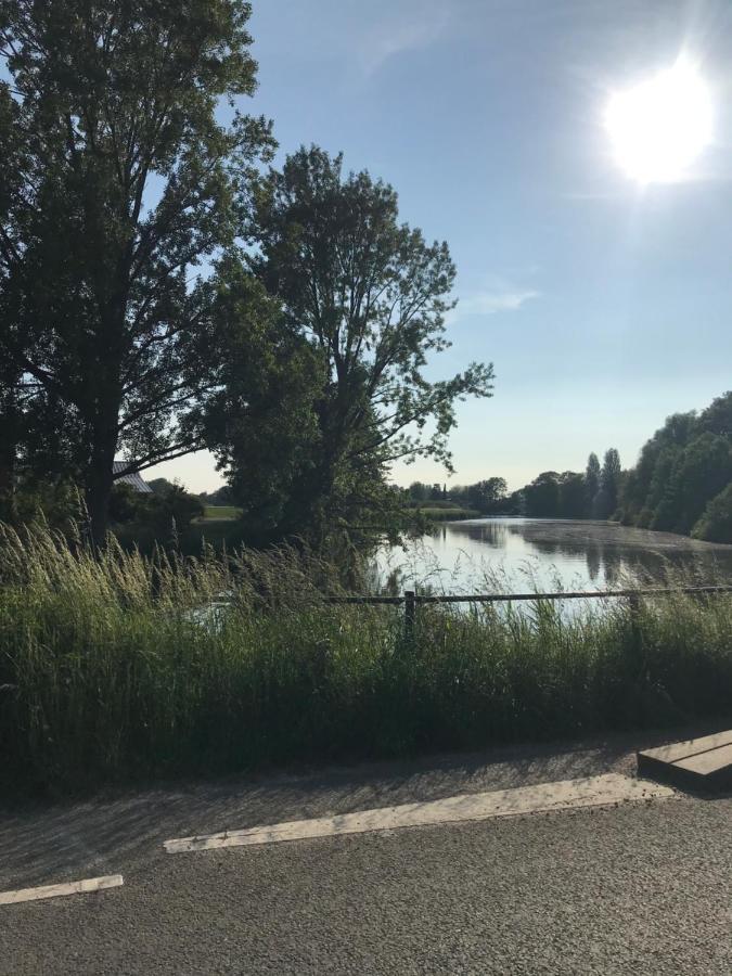 Leuk Vakantiewoning Dijk Woning Met 3 Slaapkamers Dicht Bij De Belgische Grensen 韦斯特多珀 外观 照片