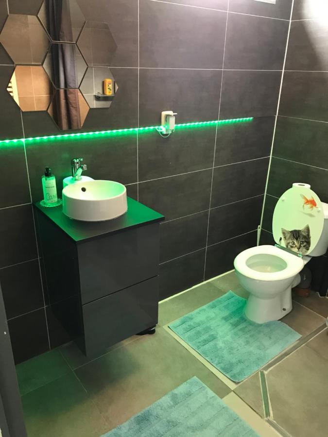 Leuk Vakantiewoning Dijk Woning Met 3 Slaapkamers Dicht Bij De Belgische Grensen 韦斯特多珀 外观 照片